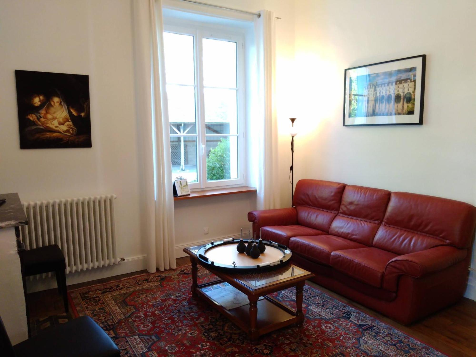 Bed and Breakfast Cedre Et Charme Saint-Branchs Exterior foto