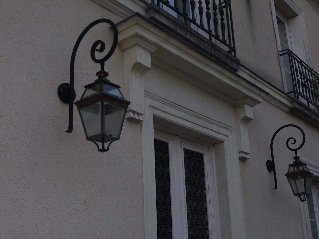 Bed and Breakfast Cedre Et Charme Saint-Branchs Exterior foto
